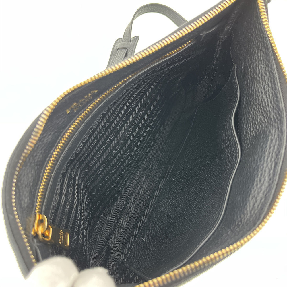 PRADA Vitello Phoenix Leather Shoulder Bag Black - Picture 4 of 6